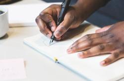 成长与教育议论文素材：精选案例与运用技巧助你写出高分作文